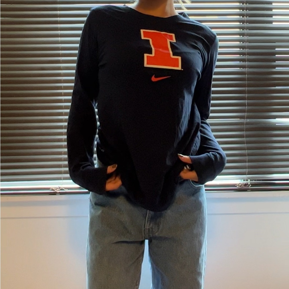 NIKE Dri-Fit University of Illinois Long Sleeve Shirt